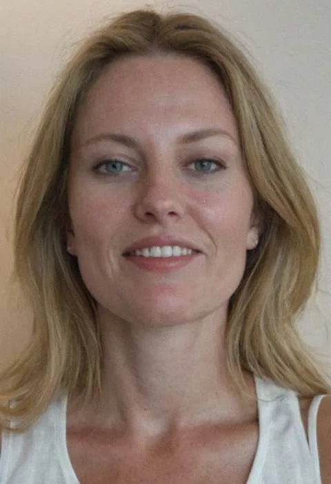 Ingrid, 44